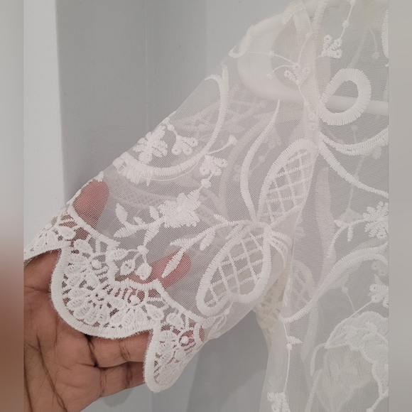 Rebellion lace dress with embroidery. Size small. - Picture 4 of 4